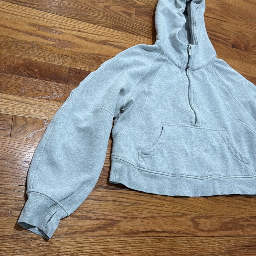 Lululemon oversized scuba XS/S - Picture 4 of 10